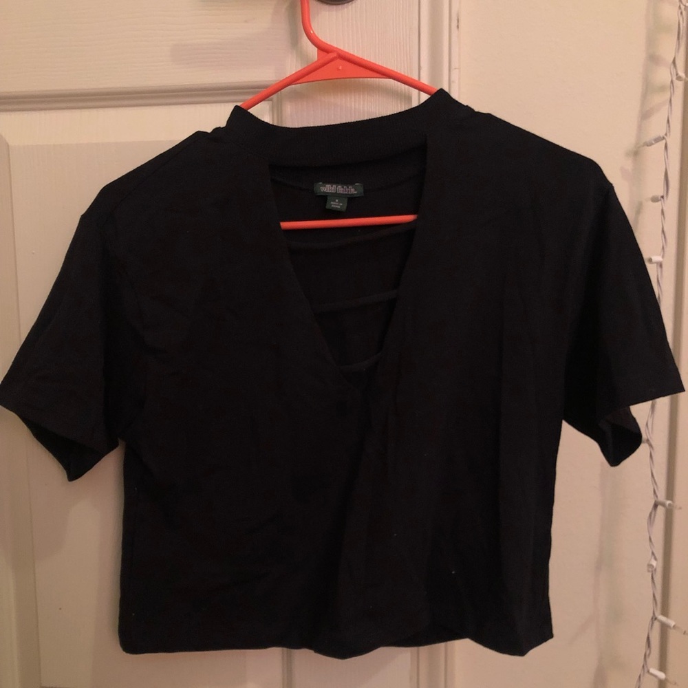 Crop black t shirt